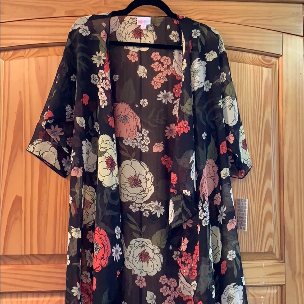 BNWT Small Shirley